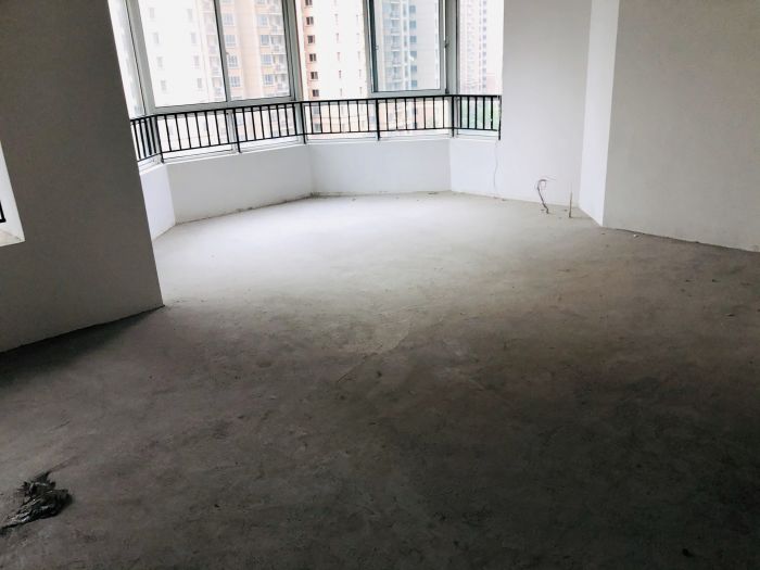 中南世纪花城三期 4室2厅5卫 275m&sup2;