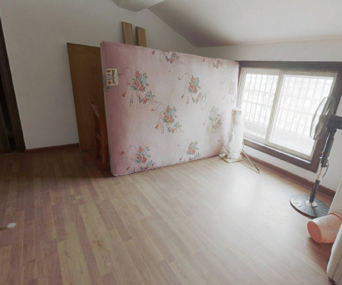 新开苑 4室2厅2卫 214m&sup2;