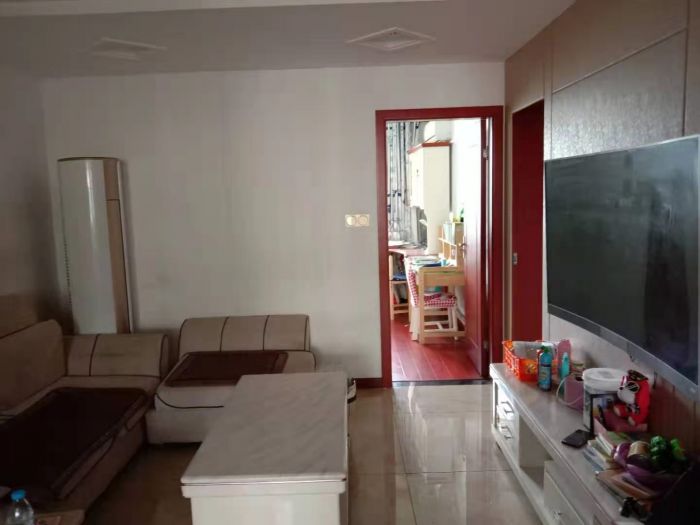 新港花苑 4室2厅2卫 99.99m&sup2;