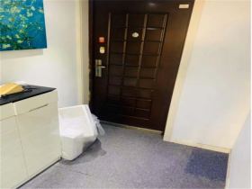 永和佳苑 3室1厅2卫 56m²