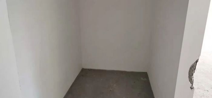 军山花园 4室2厅3卫 233m&sup2;