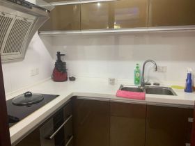 王府大厦 2室1厅1卫 71m&sup2;