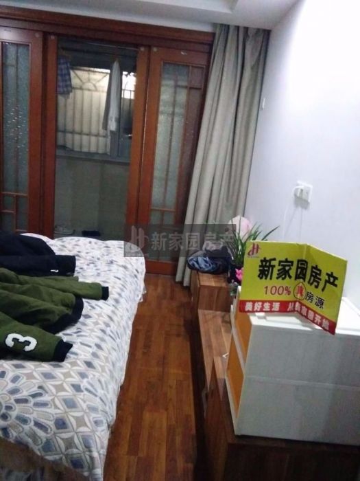 富贵北园 3室2厅1卫 125m&sup2;