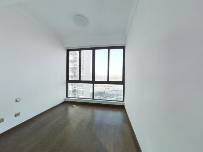 雍华府 4室2厅2卫 136.67m&sup2;