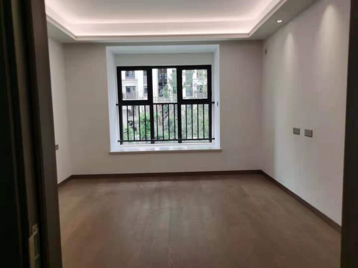 中海上东区 3室2厅2卫 126.00m&sup2;