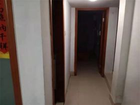 亚太苑 1室1厅1卫 52m&sup2;