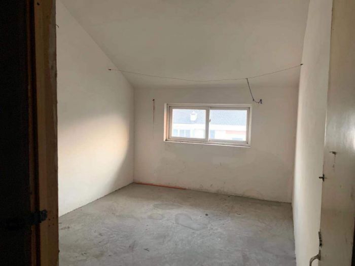 怡园北村 5室3厅2卫 155m&sup2;