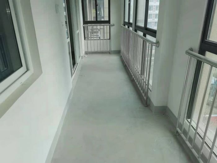 红星嘉苑 3室2厅2卫 131m&sup2;