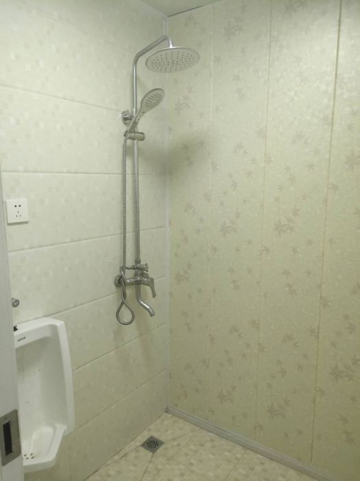 荟景苑 5室1厅2卫 130m&sup2;