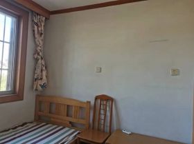 新城东苑 3室1厅1卫 73.5m&sup2;