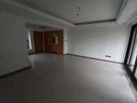 富力半岛花园 3室2厅2卫 130m&sup2;