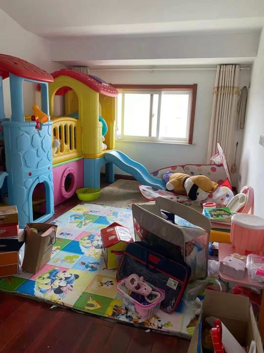 隆兴佳园 2室2厅1卫 140.00m&sup2;
