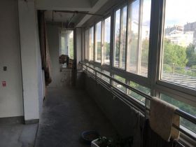 春晖花园 3室2厅2卫 134m&sup2;