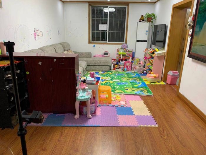 光明南村 3室1厅1卫 99m&sup2;