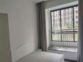 冠城大通棕榈湾 4室2厅2卫 140m&sup2;