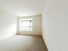 军山汇贤居 3室2厅2卫 135.77m&sup2;