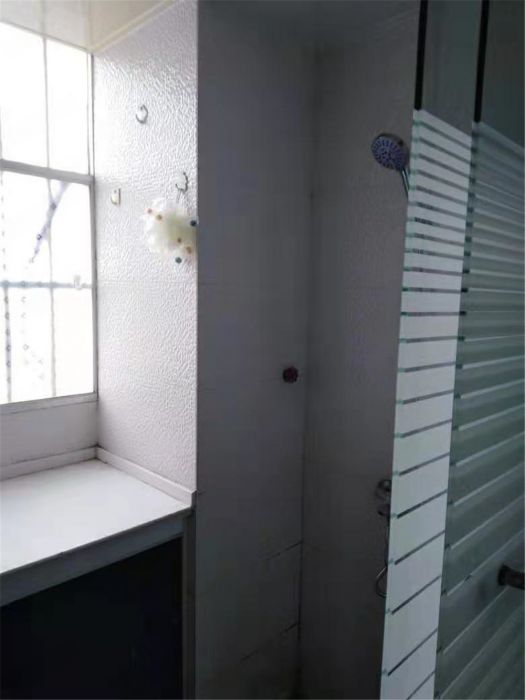 起凤园 2室1厅1卫 62m&sup2;