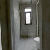 绿地新里城 3室2厅3卫 140m&sup2;