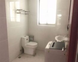 润华国际中心 3室2厅卫 144.33m&sup2;