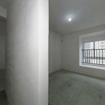 中海碧林湾 3室2厅1卫 96m&sup2;