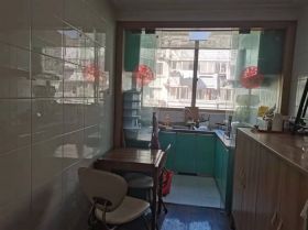 天都花苑 3室1厅1卫 110m&sup2;