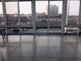 城港新村 4室2厅1卫 150m&sup2;