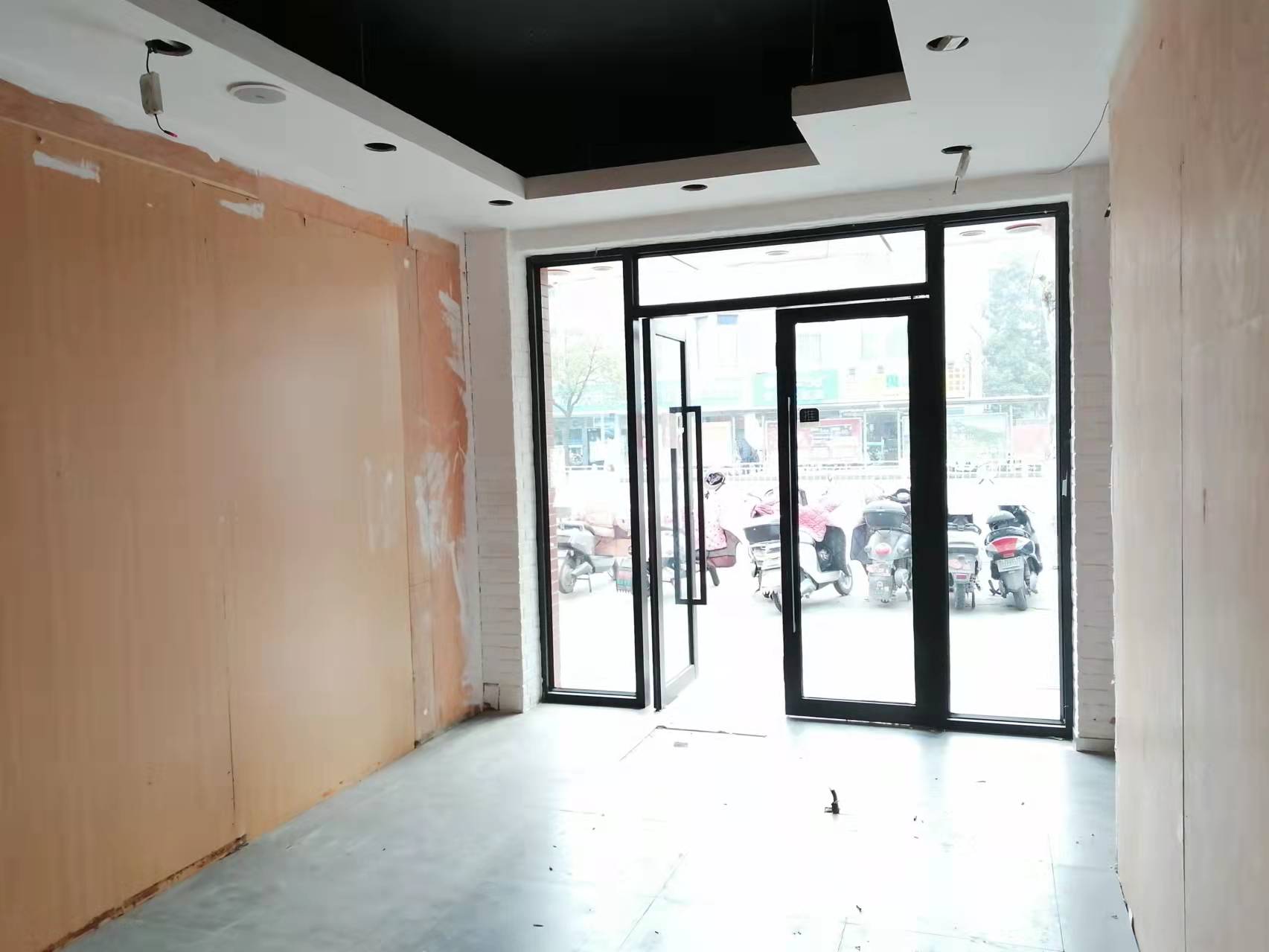 小石桥花苑 1室1厅1卫 110m&sup2;
