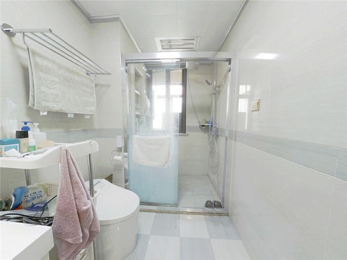 华强城 4室2厅2卫 159m&sup2;
