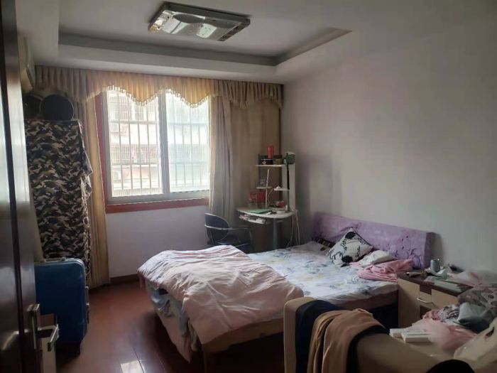 越江新村 3室1厅1卫 97m&sup2;