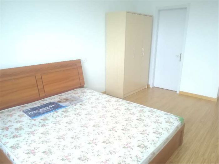 新城香溢紫郡 3室2厅1卫 138m&sup2;