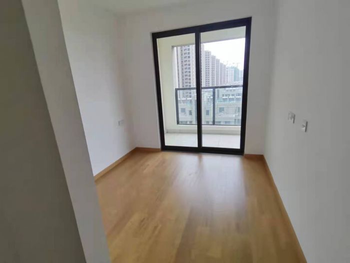 时光漫城 3室2厅2卫 125m&sup2;