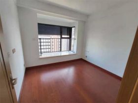 林肯公园 3室2厅1卫 92m&sup2;