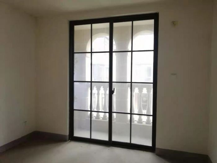 罗福宫 4室2厅2卫 278.00m&sup2;