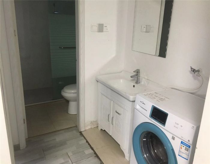 世茂公元 3室2厅1卫 86m&sup2;