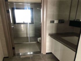 万科有湖（翡翠心湖） 3室2厅2卫 128m&sup2;