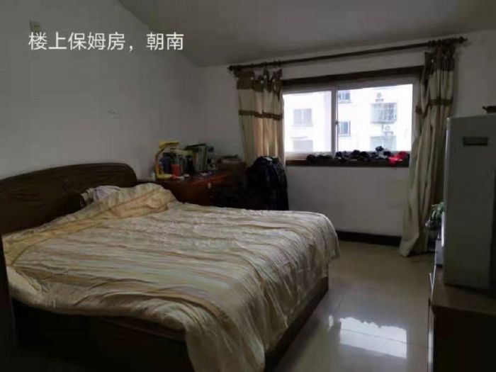 黎明花园 6室2厅2卫 210m&sup2;