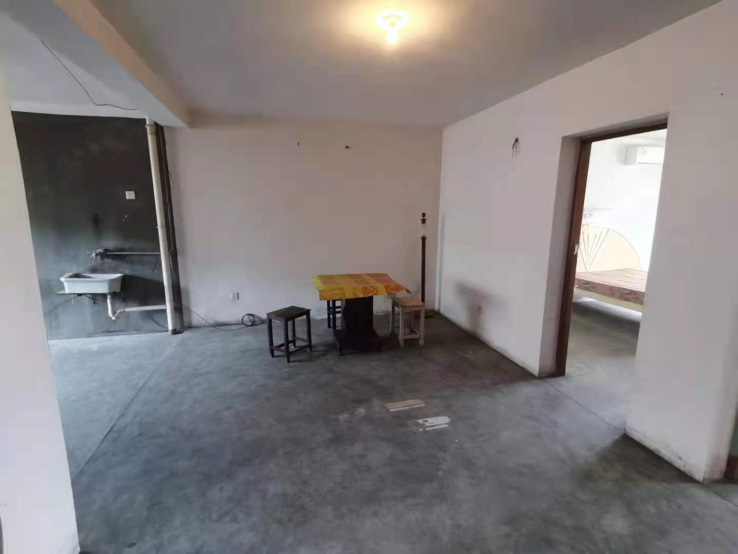滨江花园 2室2厅1卫 90.53m&sup2;