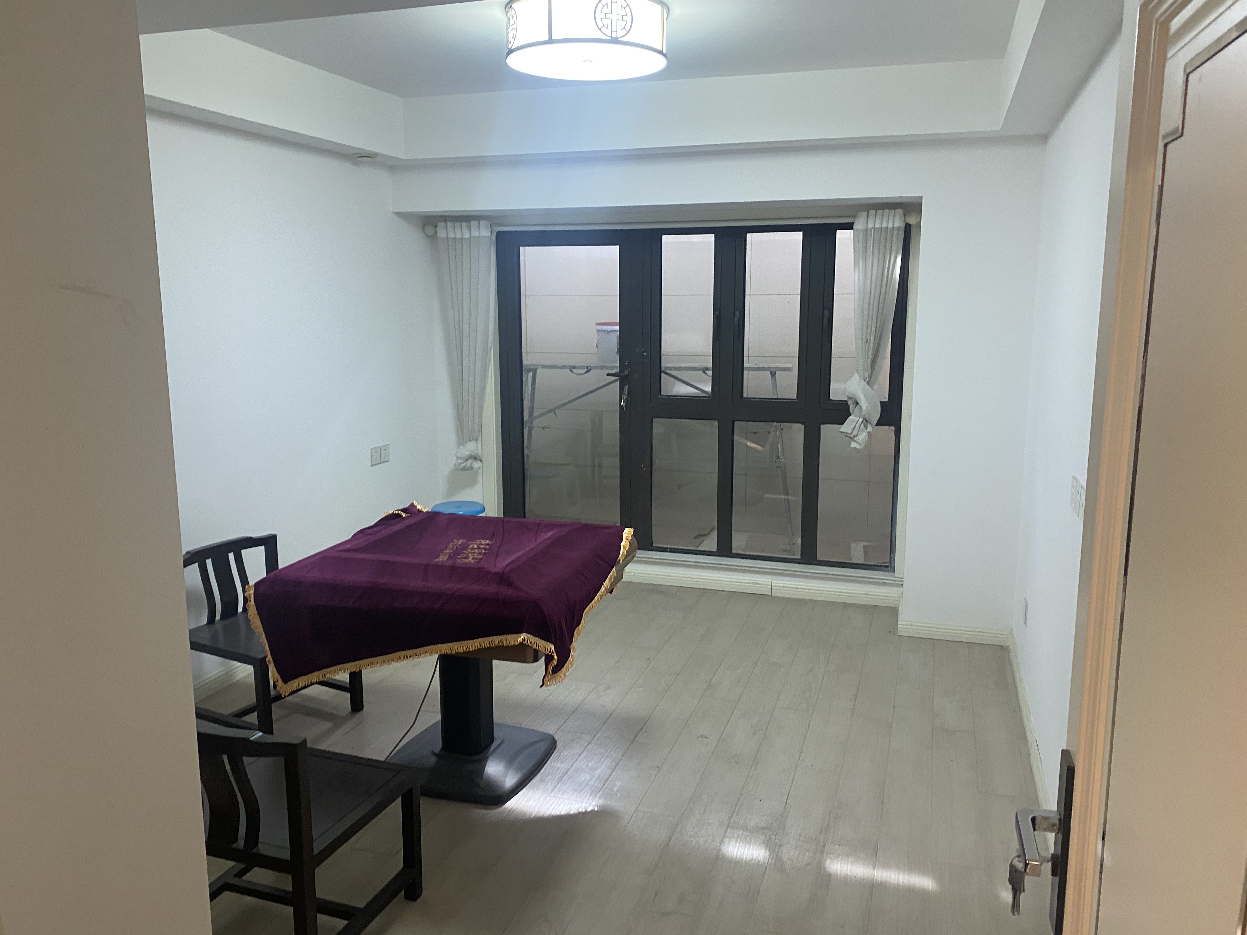 华强城四期 3室2厅2卫 271.04m&sup2;