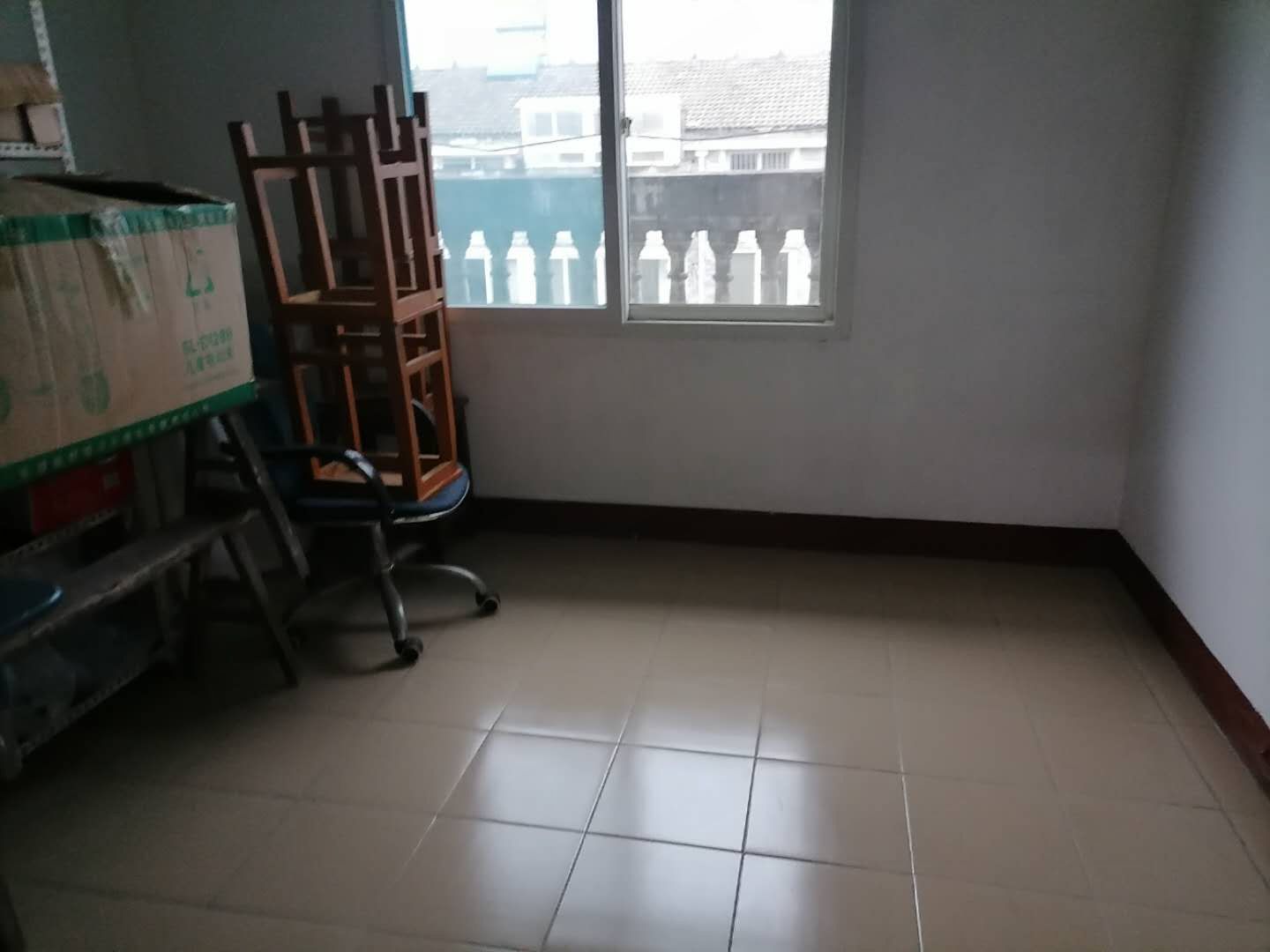 五山花苑 6室4厅2卫 141m&sup2;