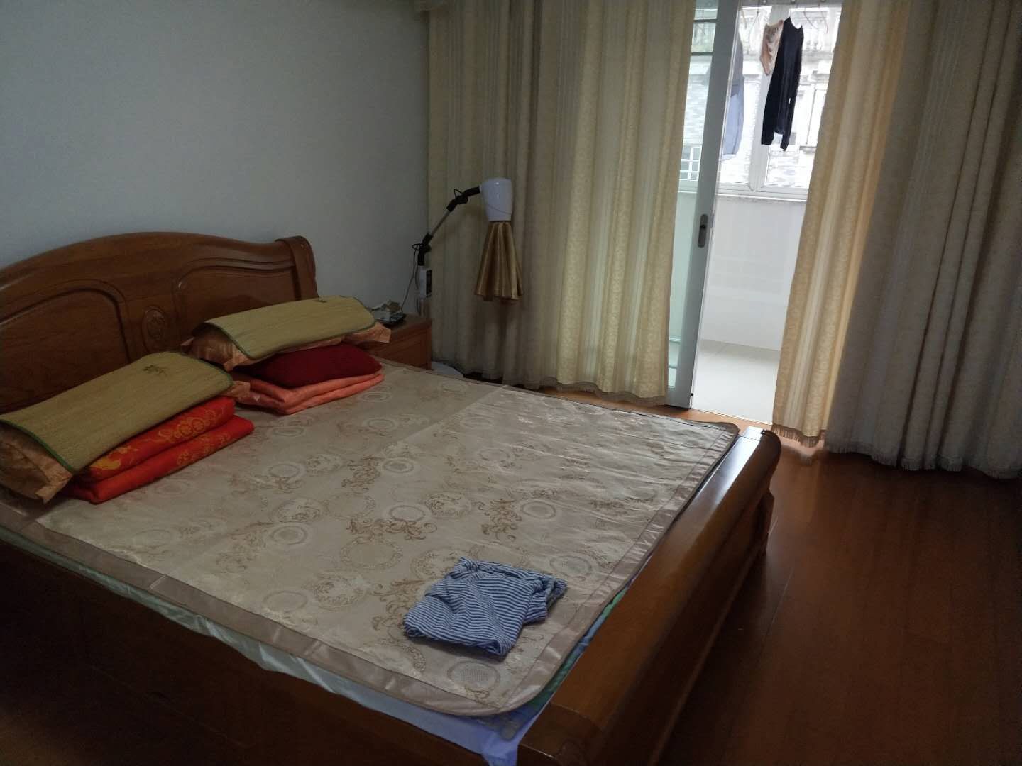 五山花苑 6室4厅2卫 141m&sup2;