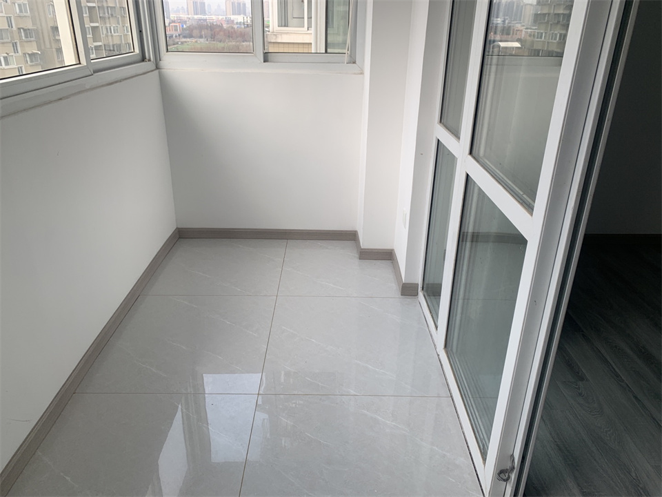景河苑 3室2厅1卫 118.00m&sup2;