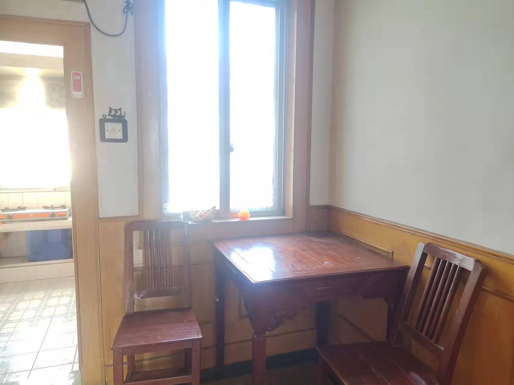 易家桥新村 2室1厅1卫 62.75m&sup2;