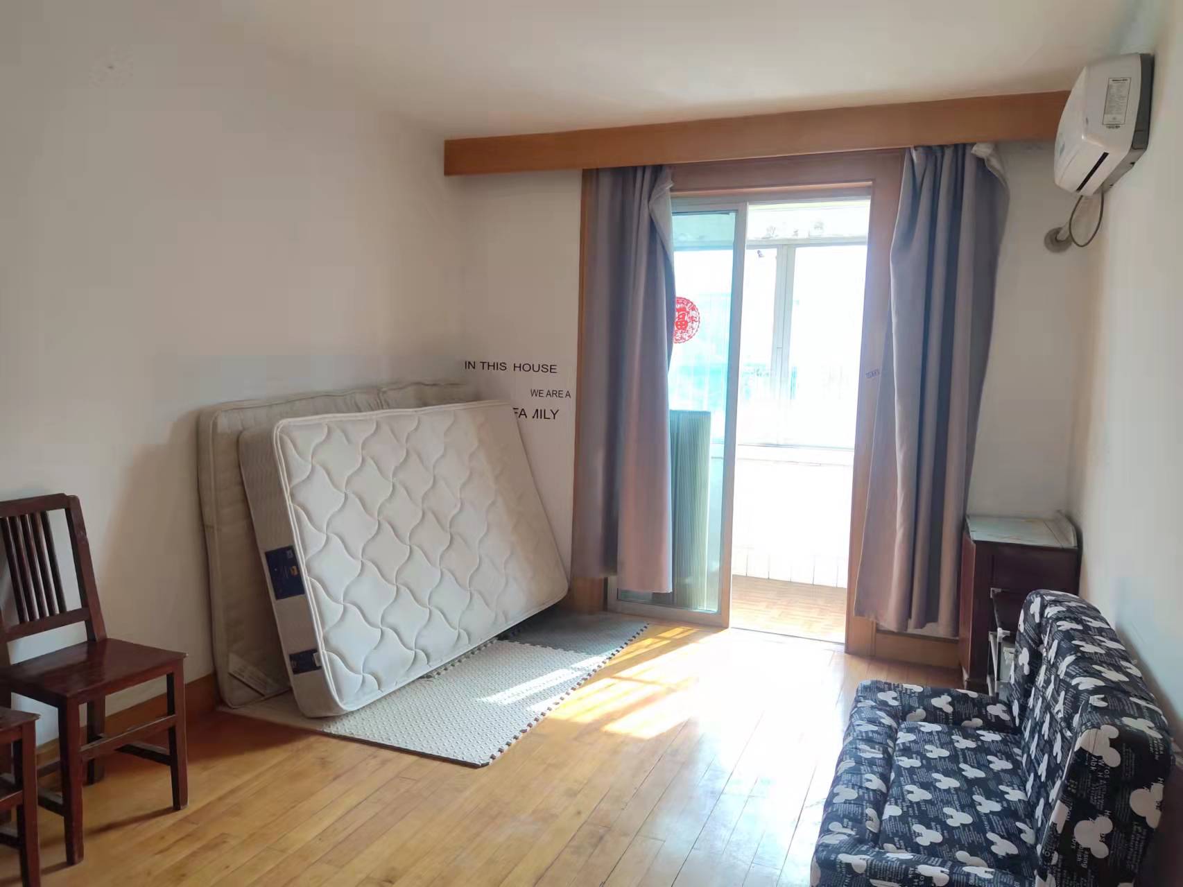 易家桥新村 2室1厅1卫 62.75m&sup2;