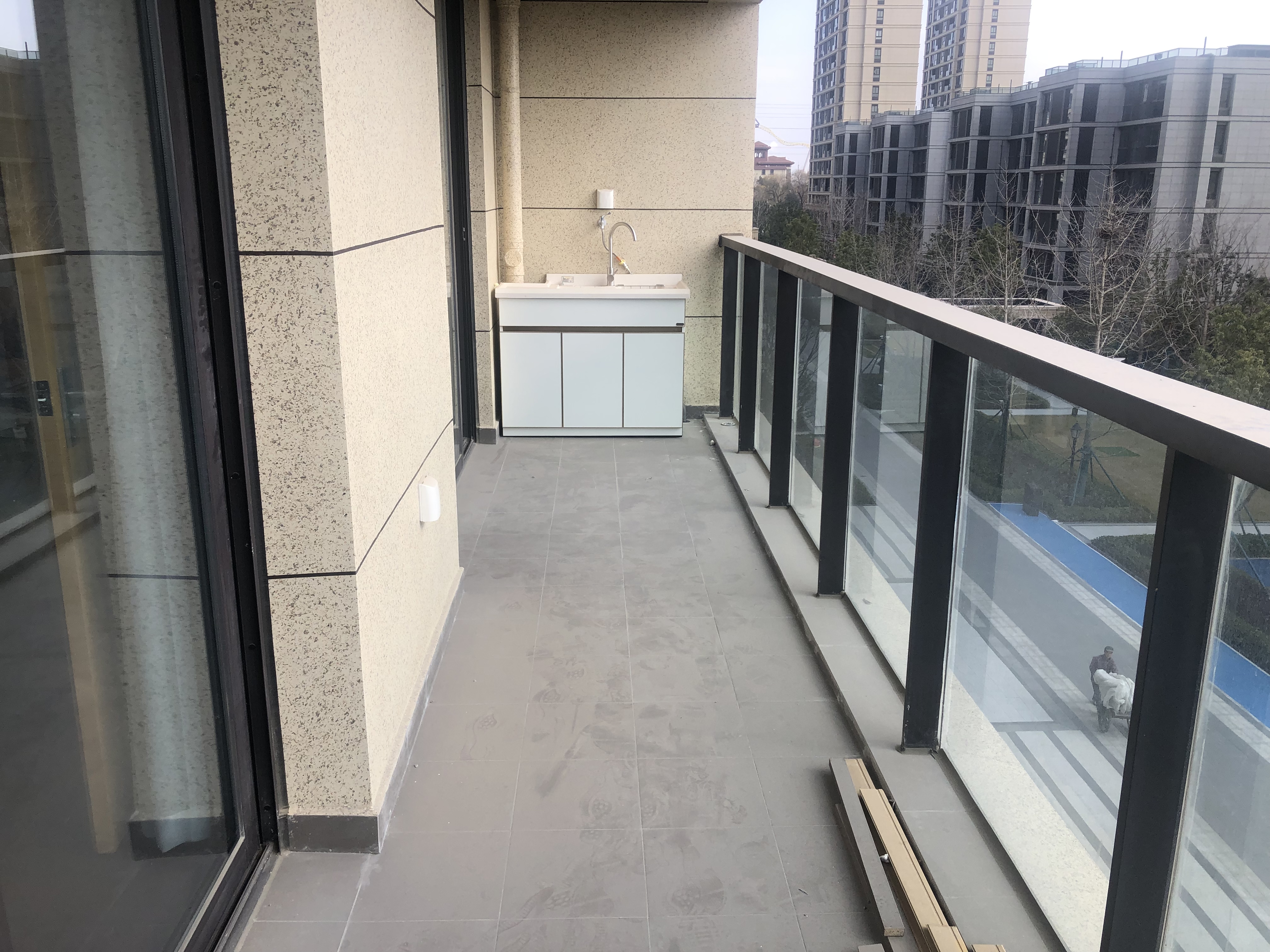 绿城蘭园 4室2厅2卫 143m&sup2;