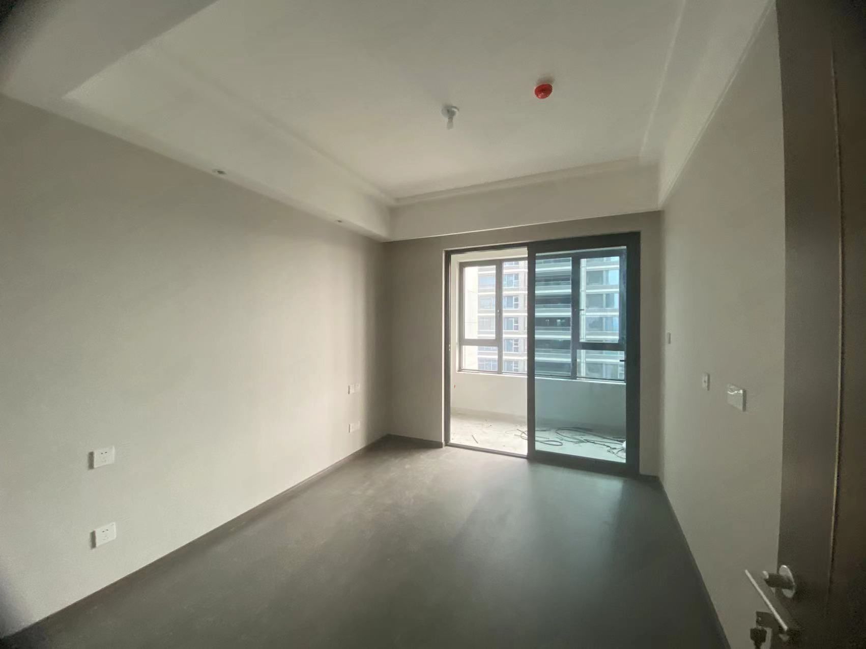 绿城&middot;晓风印月 3室2厅2卫 120m&sup2;