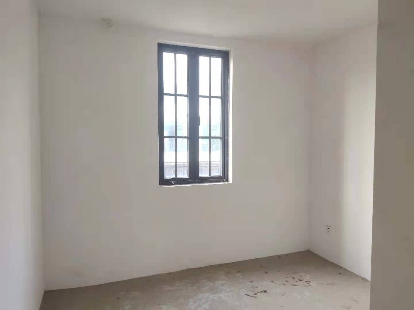 罗福宫 5室2厅3卫 299m&sup2;