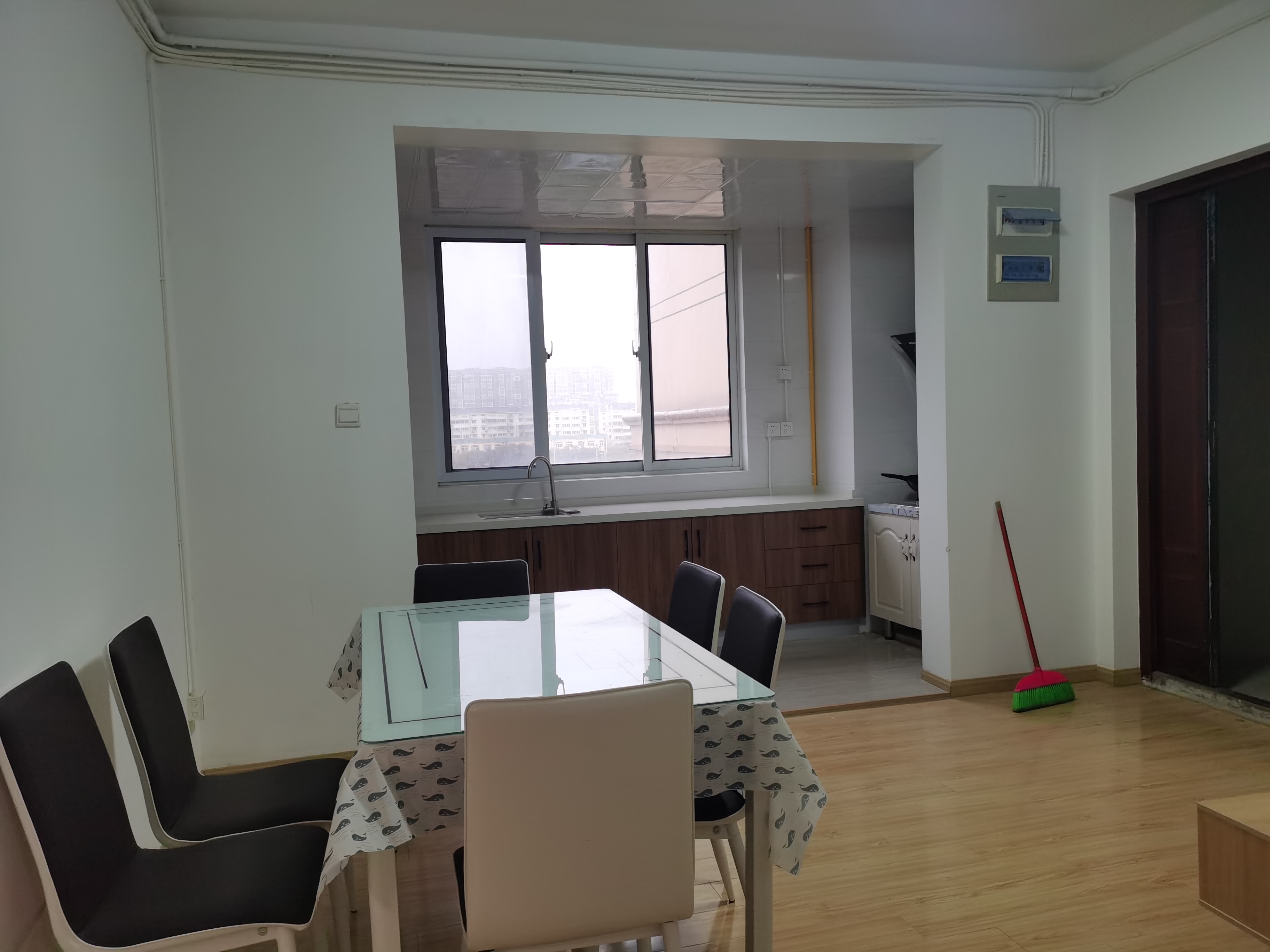 中南世纪花城三期 4室2厅2卫 138m&sup2;
