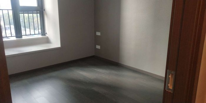 绿城&middot;晓风印月 3室2厅1卫 102m&sup2;