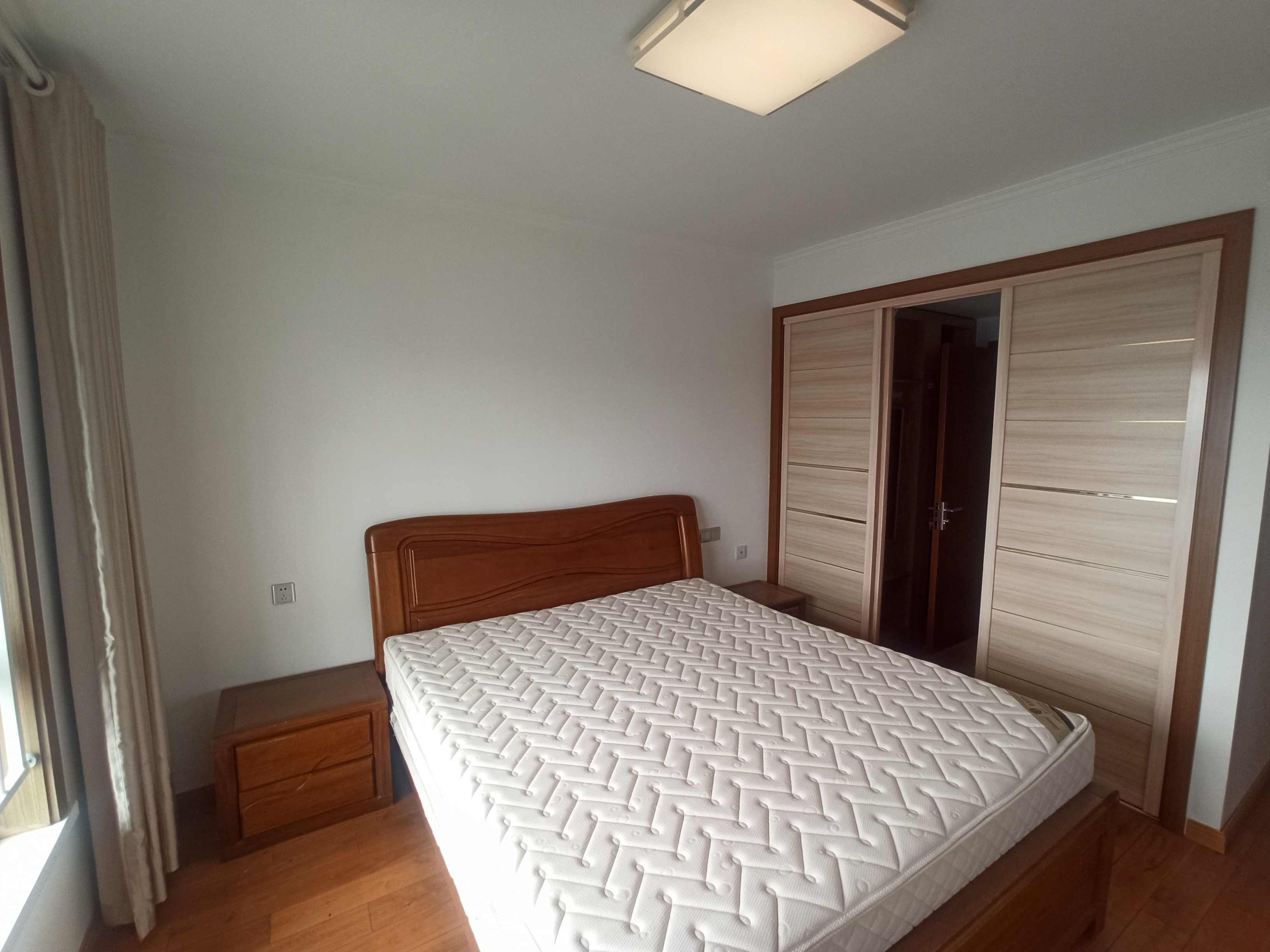 景瑞望府 4室2厅2卫 142m&sup2;