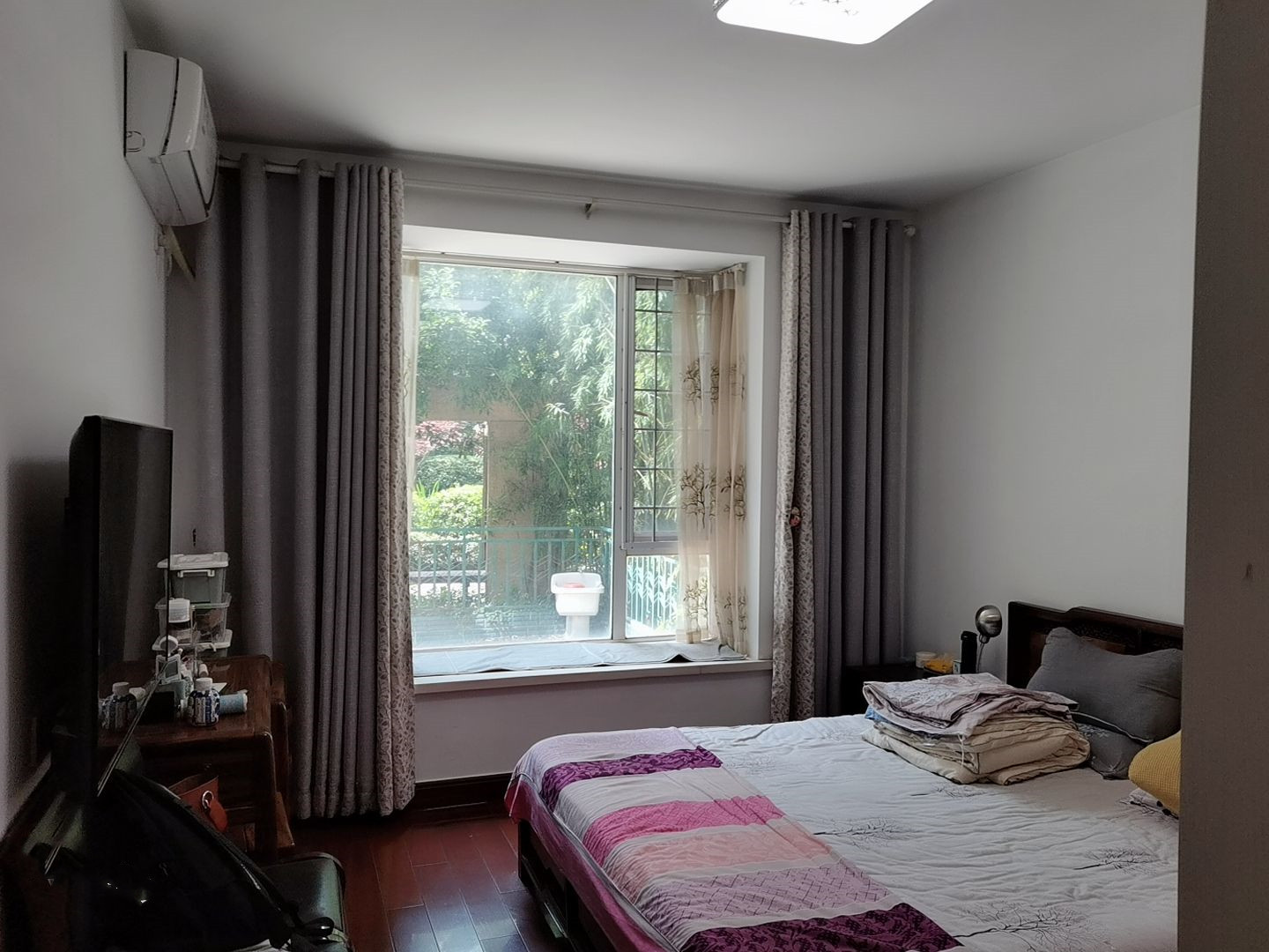 天安花园 3室2厅2卫 144.00m&sup2;